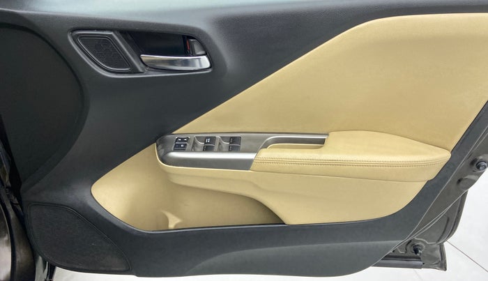 2016 Honda City VX CVT PETROL, Petrol, Automatic, 97,362 km, Driver Side Door Panels Control