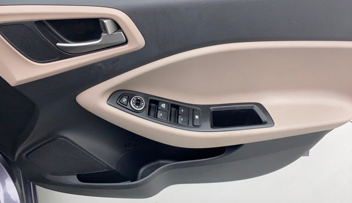 2017 Hyundai Elite i20 SPORTZ 1.2, Petrol, Manual, 35,775 km, Driver Side Door Panels Control