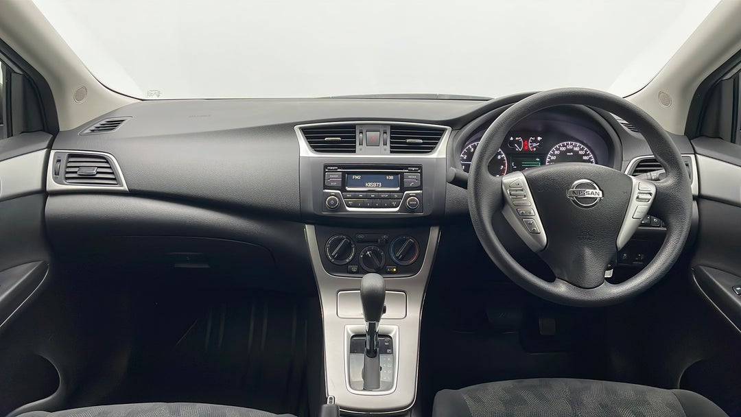 2016 Nissan Pulsar St, Automatic, 32260 km, Dashboard View