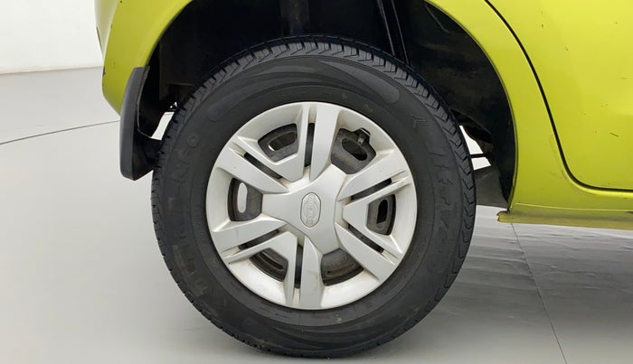 2016 Datsun Redi Go T (O), Petrol, Manual, 50,724 km, Right Rear Wheel