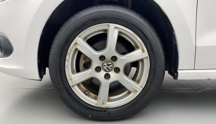 2014 Volkswagen Vento HIGHLINE DIESEL, Diesel, Manual, 81,126 km, Left Front Wheel