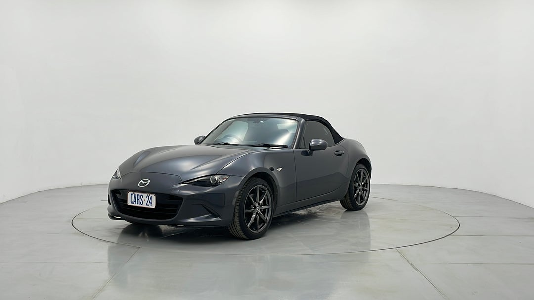 Left Front Diagonal (45- Degree) View