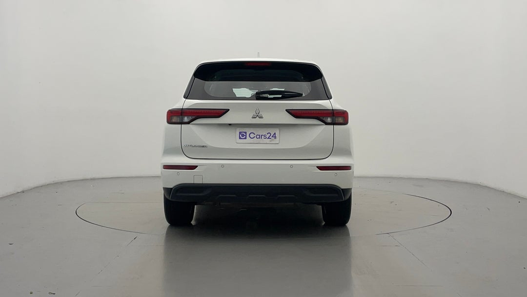 2022 Mitsubishi Outlander Es 7 Seat (AWD), Automatic, 56136 km, Back/Rear View