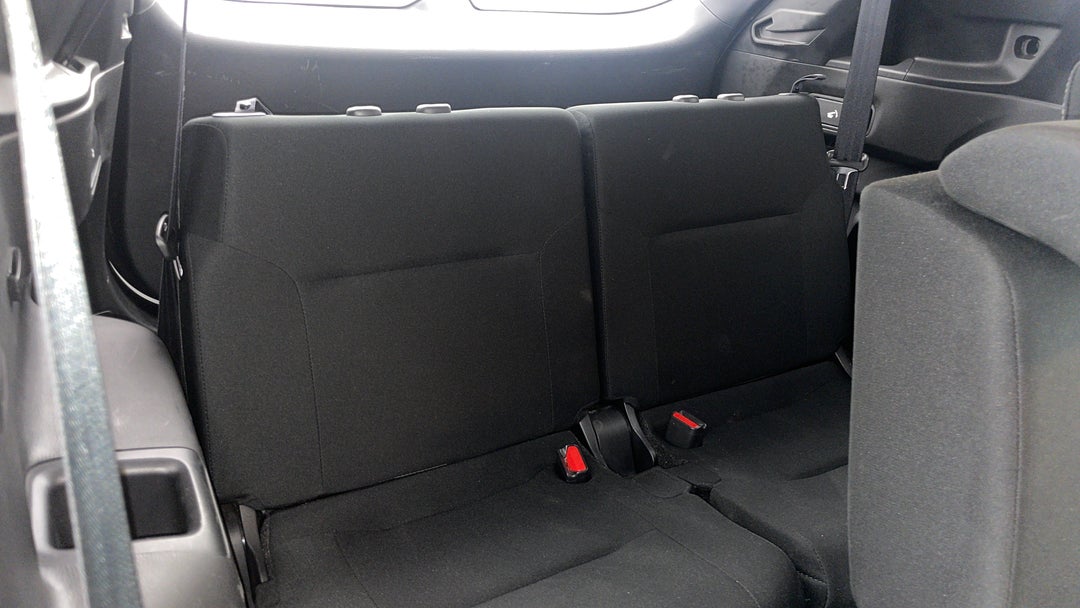 2022 Mitsubishi Outlander Es 7 Seat (AWD), Automatic, 56136 km, Third Row Seats