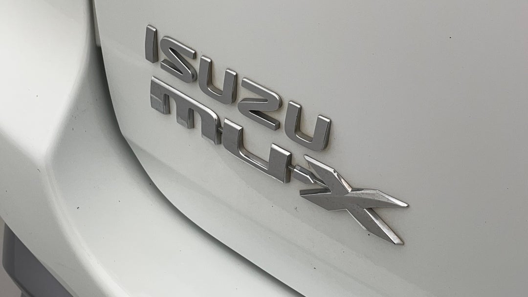 Badge (Boot Left Side)