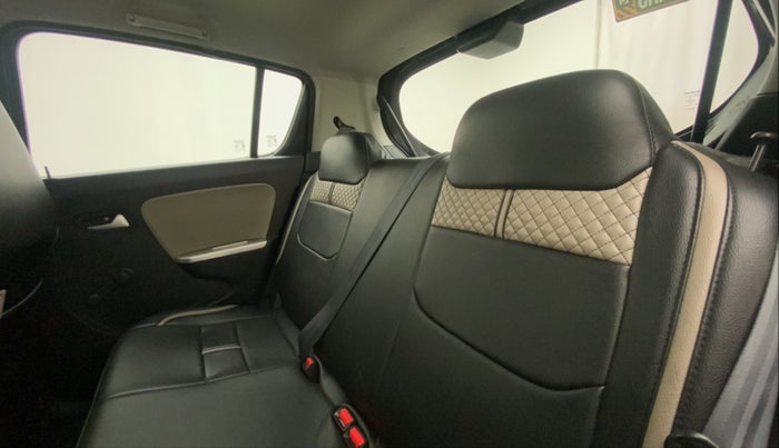 2018 Maruti Alto K10 VXI, Petrol, Manual, 26,621 km, Right Side Rear Door Cabin