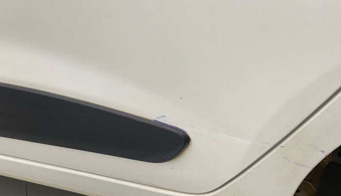 2019 Hyundai Grand i10 SPORTZ 1.2 KAPPA VTVT, Petrol, Manual, 77,397 km, Rear left door - Minor scratches