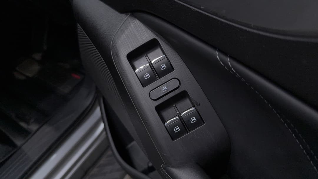 Drivers Side Door Panel Controls