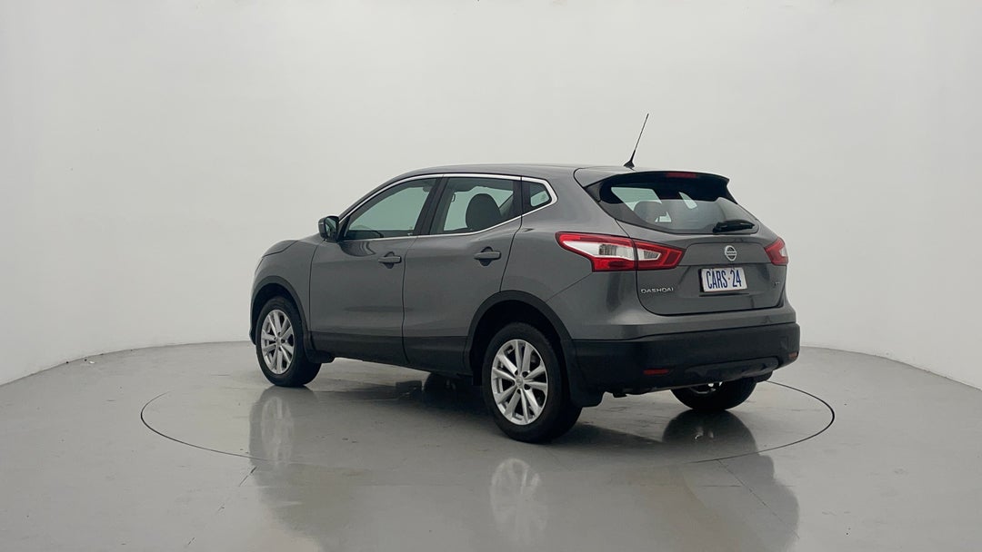 Left Back Diagonal (45- Degree) View