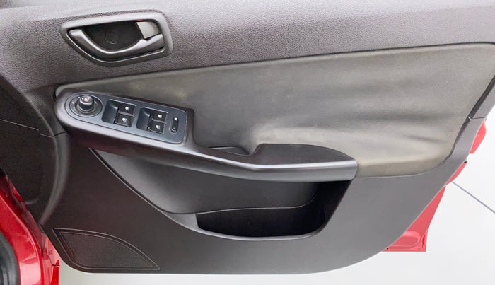 2016 Tata Zest XMS RT, Petrol, Manual, 32,376 km, Driver Side Door Panels Control