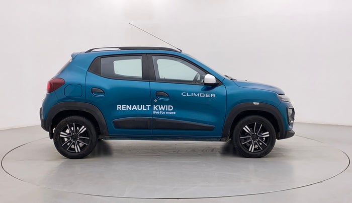 2022 Renault Kwid CLIMBER 1.0 AT, Petrol, Automatic, 16,179 km, Right Side View