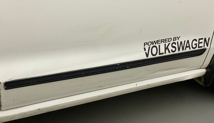 2018 Volkswagen Polo COMFORTLINE 1.0L MPI, Petrol, Manual, 1,01,696 km, Driver-side door - Slightly dented