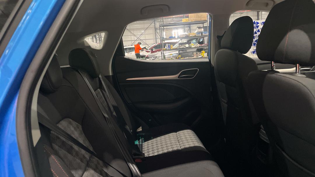 2022 MG Zst Core, Automatic, 31437 km, Right Side Rear Door Cabin View