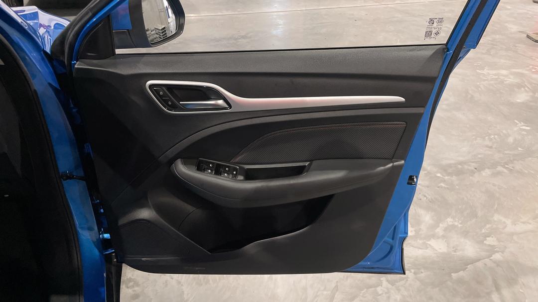 2022 MG Zst Core, Automatic, 31437 km, Speaker View
