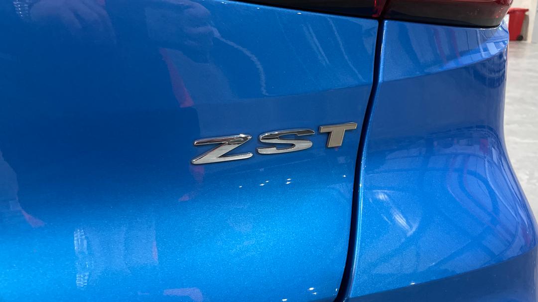 2022 MG Zst Core, Automatic, 31437 km, Badge (Boot Right Side)