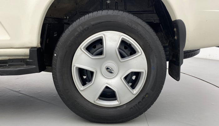 2017 Mahindra Scorpio S6+ INTELL HYBRID, Diesel, Manual, 39,791 km, Left Rear Wheel