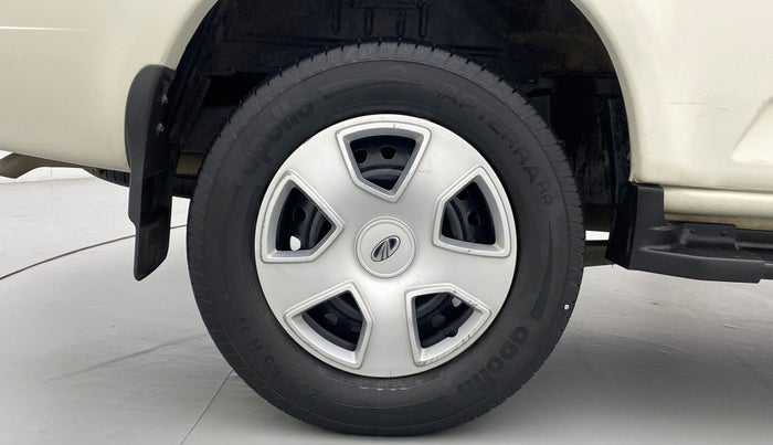 2017 Mahindra Scorpio S6+ INTELL HYBRID, Diesel, Manual, 39,791 km, Right Rear Wheel
