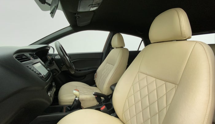 2017 Hyundai i20 Active 1.2 SX, Petrol, Manual, 95,737 km, Right Side Front Door Cabin