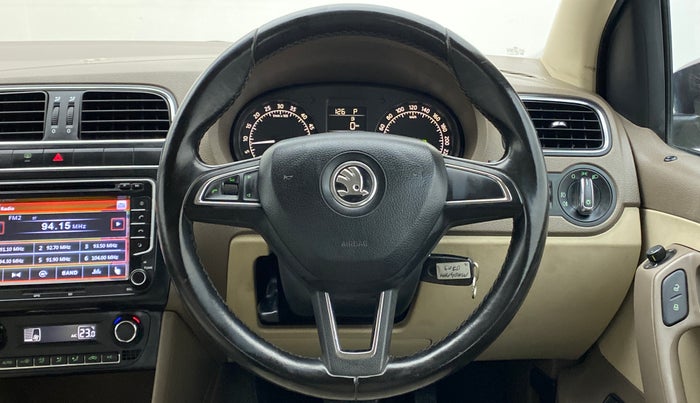 2016 Skoda Rapid 1.5 TDI AT STYLE PLUS, Diesel, Automatic, 59,349 km, Steering Wheel Close Up