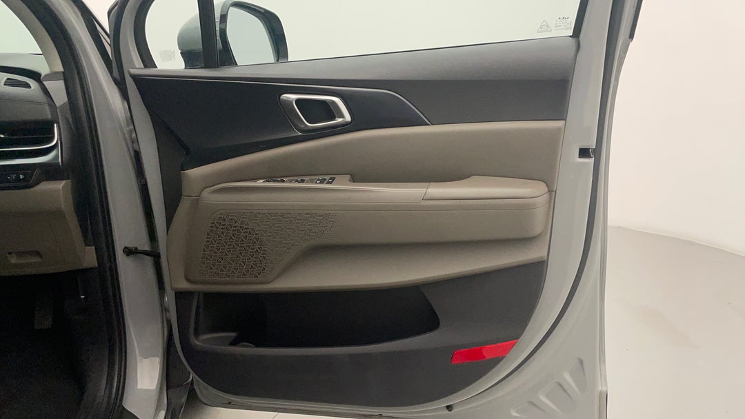 2024 Kia Carnival S, Automatic, 50390 km, Speaker View