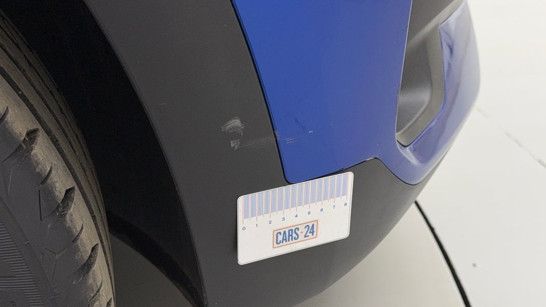 Bumper Front Scratch