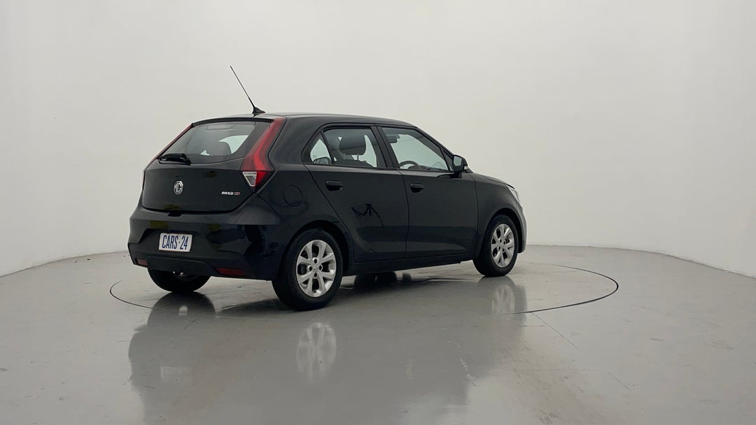 Right Back Diagonal (45- Degree) View