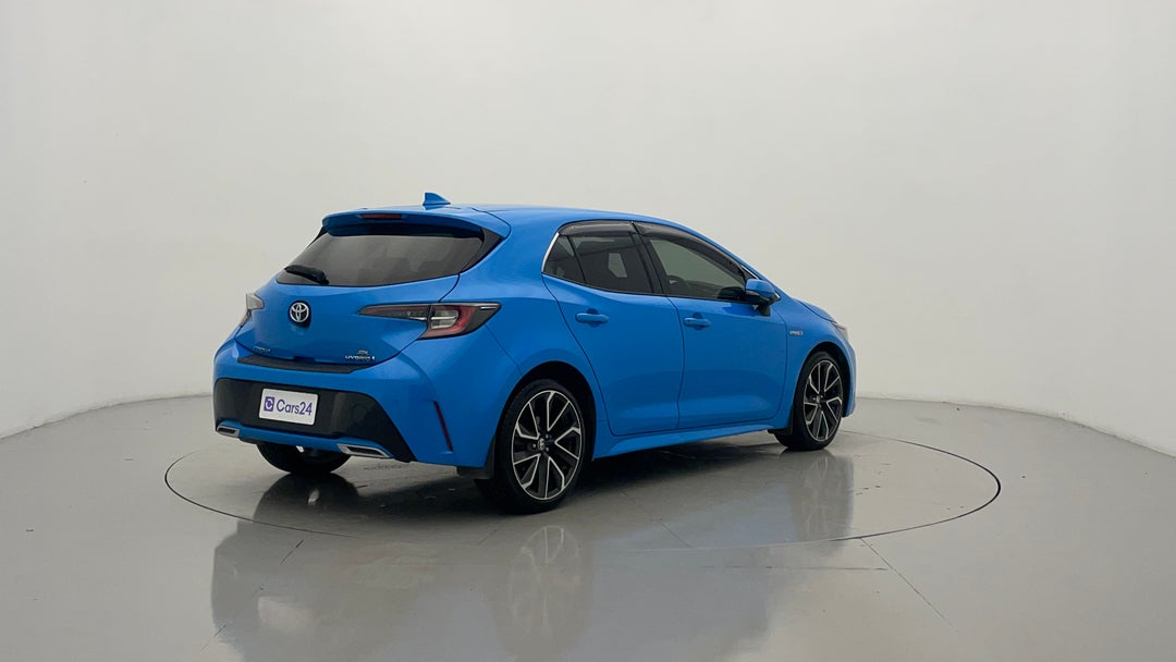 Right Back Diagonal (45- Degree) View