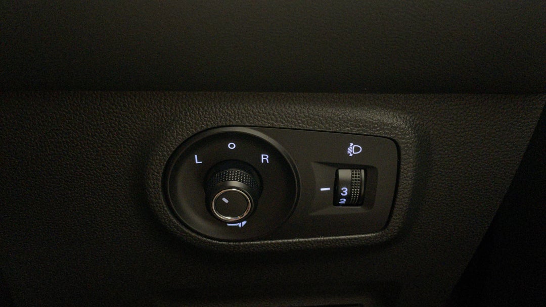 2021 MG Zst Excite, Automatic, 115772 km, Utility Switches/Buttons