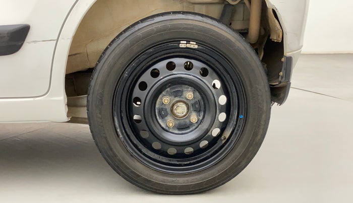 2015 Maruti Wagon R 1.0 VXI, Petrol, Manual, 77,640 km, Left Rear Wheel