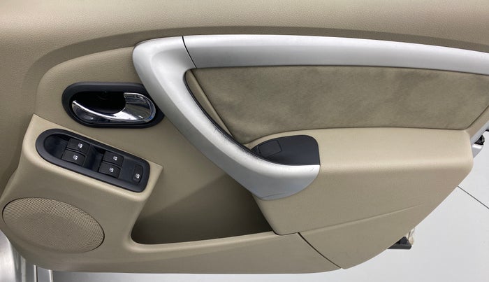 2013 Nissan Terrano XL 85 PS DEISEL, Diesel, Manual, 62,514 km, Driver Side Door Panels Control