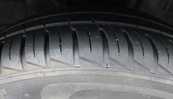 2021 Datsun Redi Go T (O), Petrol, Manual, 14,339 km, Right Front Tyre Tread