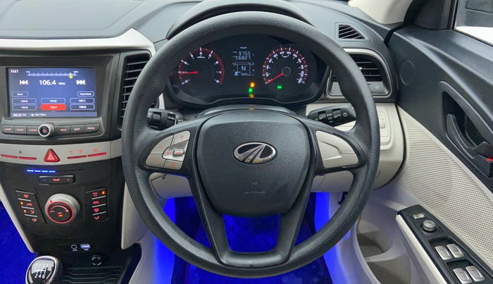 2019 Mahindra XUV300 1.2 W6 MT, Petrol, Manual, 9,365 km, Steering Wheel Close-up