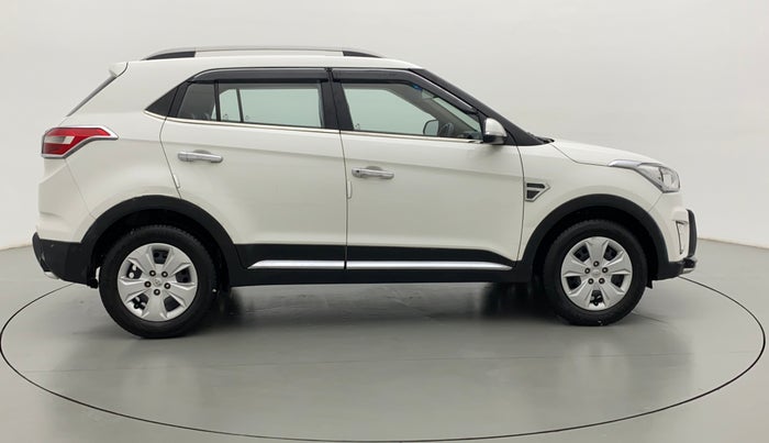 2016 Hyundai Creta 1.6 S, Petrol, Manual, 49,436 km, Right Side View
