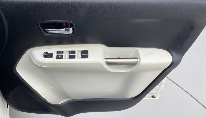 2017 Maruti IGNIS DELTA 1.2 K12, Petrol, Manual, 62,479 km, Driver Side Door Panels Control