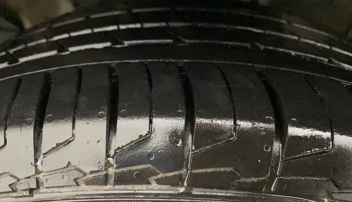 2021 KIA SELTOS GTX (O) 1.4 PETROL, Petrol, Manual, 18,764 km, Left Front Tyre Tread