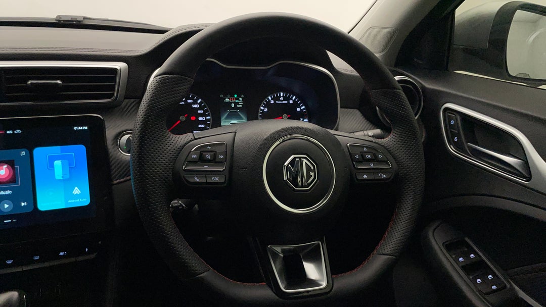 2024 MG Zst Vibe, Automatic, 15393 km, Steering Wheel Close-up