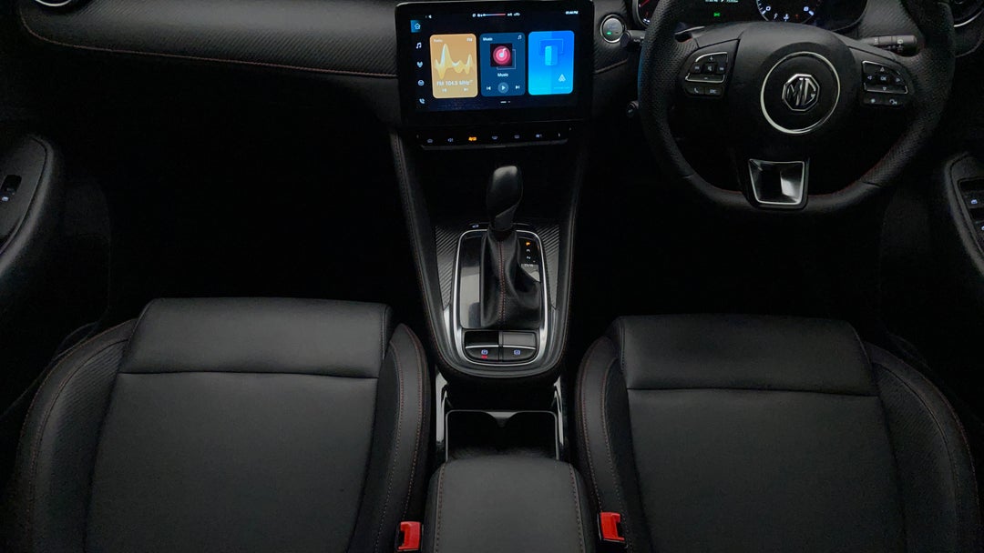 2024 MG Zst Vibe, Automatic, 15393 km, Center Console