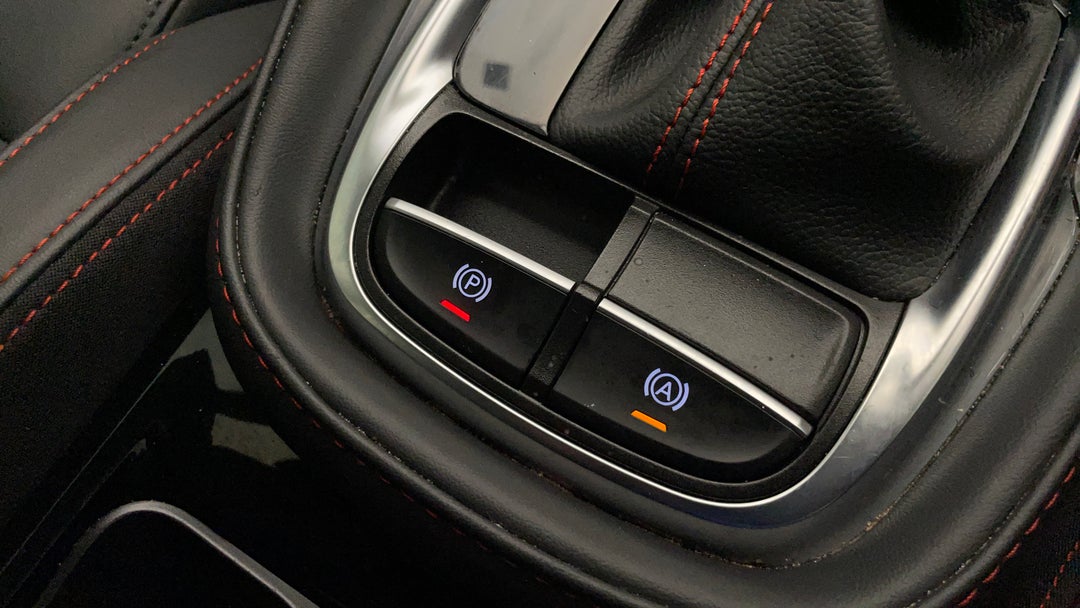 2024 MG Zst Vibe, Automatic, 15393 km, Handbrake