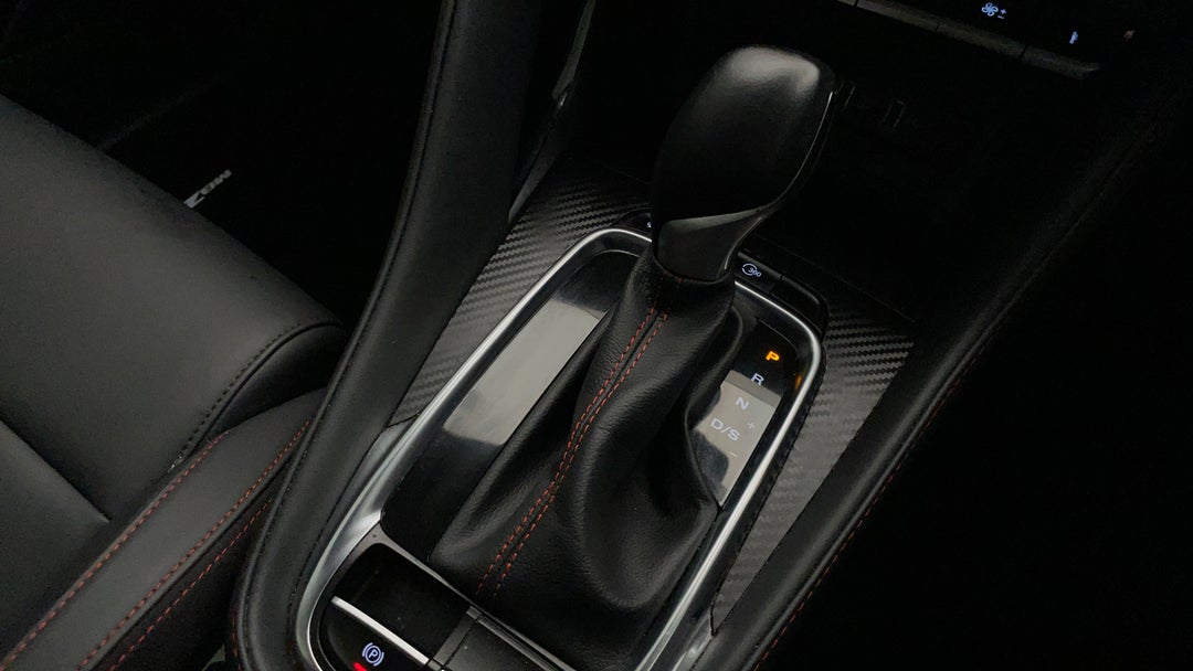 2024 MG Zst Vibe, Automatic, 15393 km, Gear Lever 