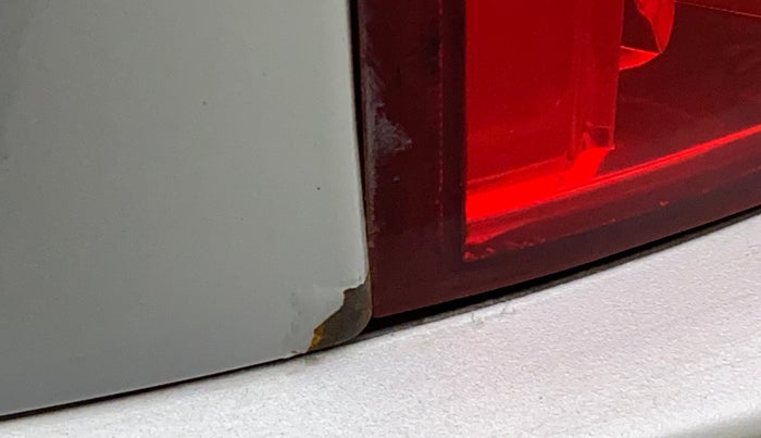2016 Mahindra XUV500 W10 AT, Diesel, Automatic, 92,256 km, Left quarter panel - Rusted