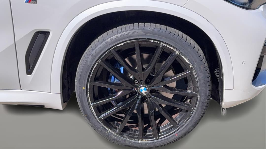 2021 BMW X5 xDrive30d M Sport, Automatic, 42002 km, Right Front Wheel