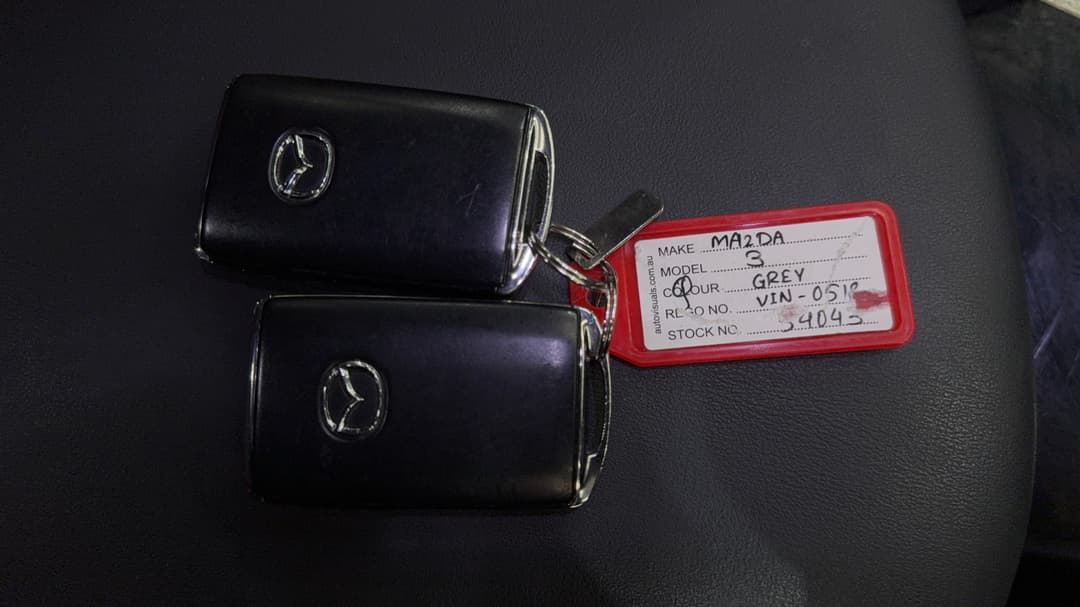 2020 Mazda 3 G25 Astina, Automatic, 66372 km, Key Close-up