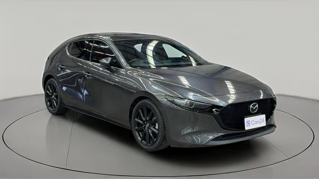 2020 Mazda 3 G25 Astina, Automatic, 66372 km, Right Front Diagonal (45- Degree) View