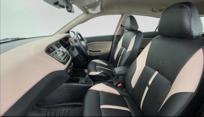 2017 Hyundai Elite i20 SPORTZ 1.2, Petrol, Manual, 30,970 km, Right Side Front Door Cabin