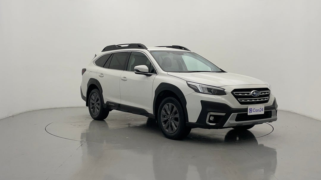 2024 Subaru Outback Awd, Automatic, 53566 km, Right Front Diagonal (45- Degree) View