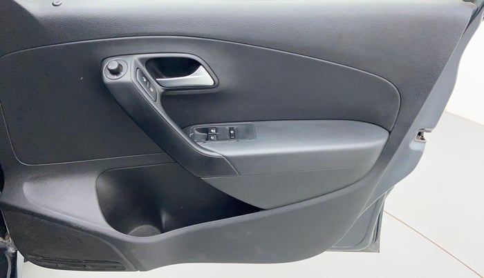 2019 Volkswagen Ameo COMFORTLINE 1.0, Petrol, Manual, 7,287 km, Driver Side Door Panels Control