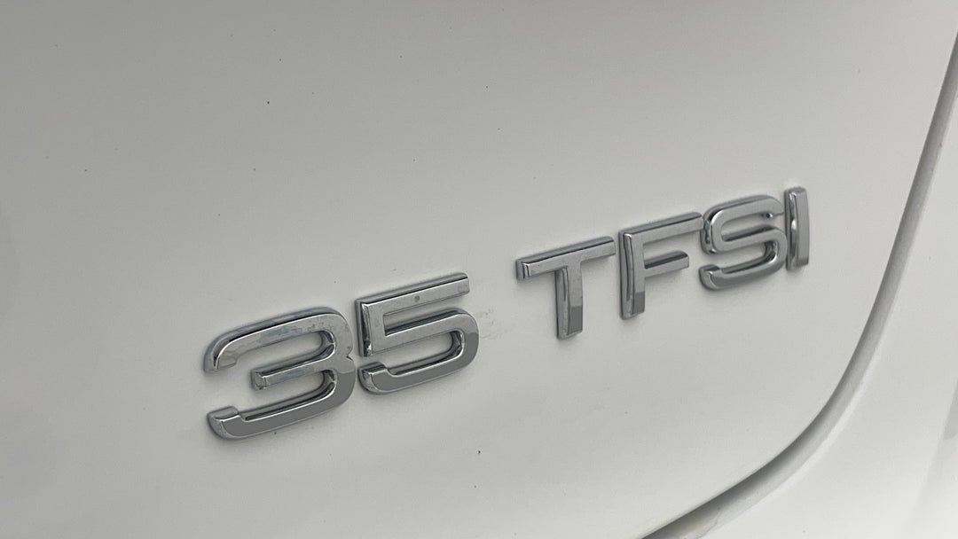 Badge (Boot Right Side)