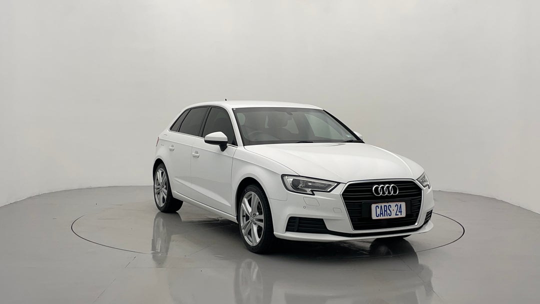 Right Front Diagonal (45- Degree) View