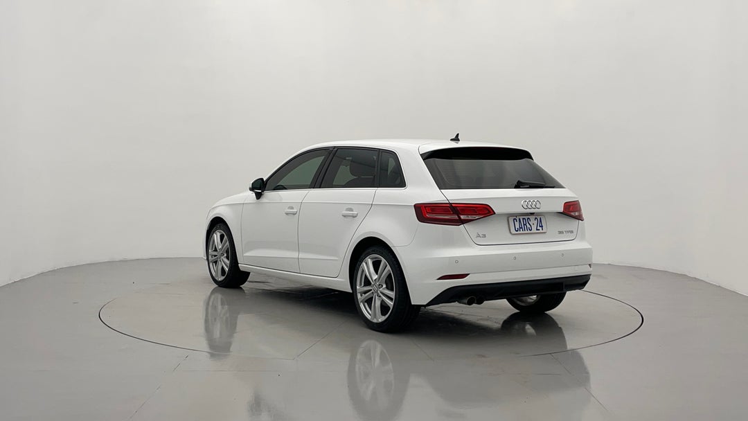 Left Back Diagonal (45- Degree) View