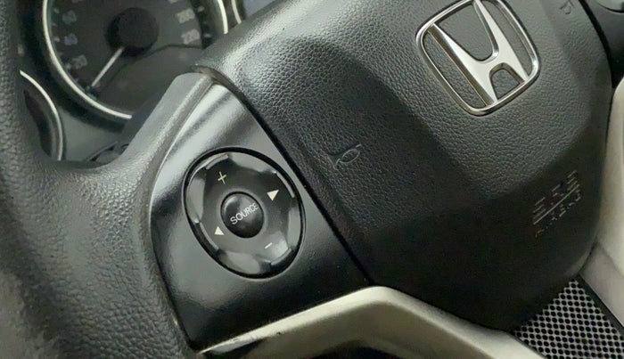 2015 Honda City 1.5L I-VTEC SV, CNG, Manual, 62,581 km, Steering wheel - Sound system control not functional